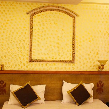 Hotel Goyal Dźajpur Zewnętrze zdjęcie