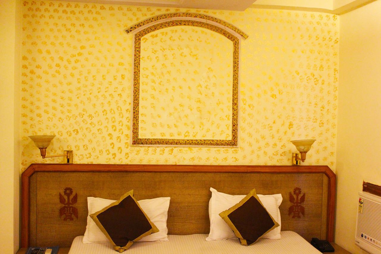 Hotel Goyal Dźajpur Zewnętrze zdjęcie